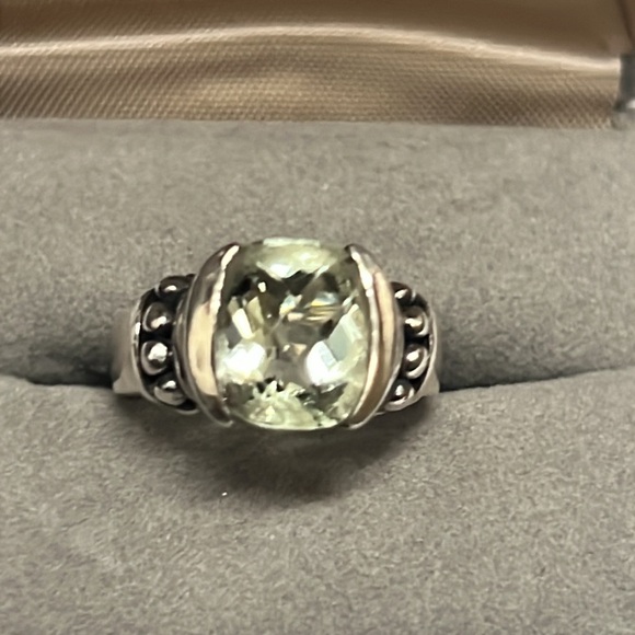 Ring - Picture 2 of 10